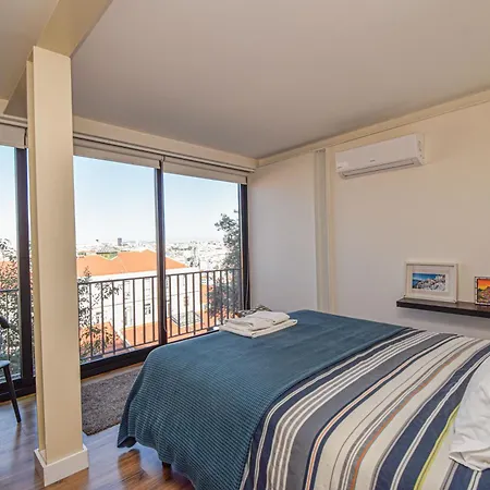 Apartment Panorama Iv *